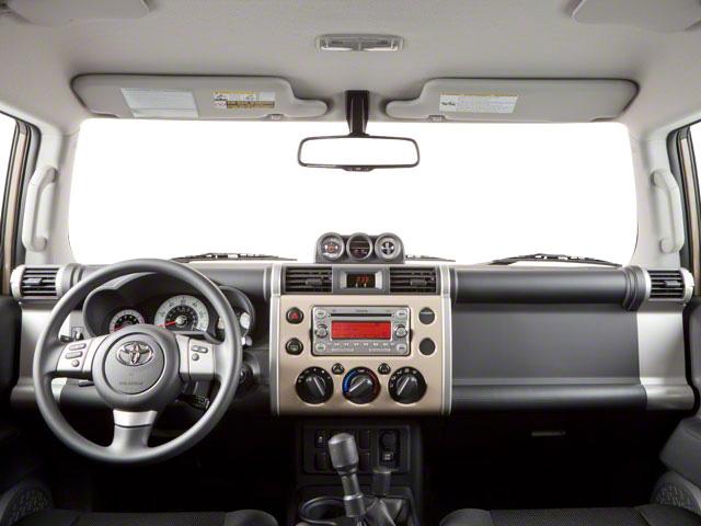 2010 Toyota FJ Cruiser Vehicle Photo in Greeley, CO 80634