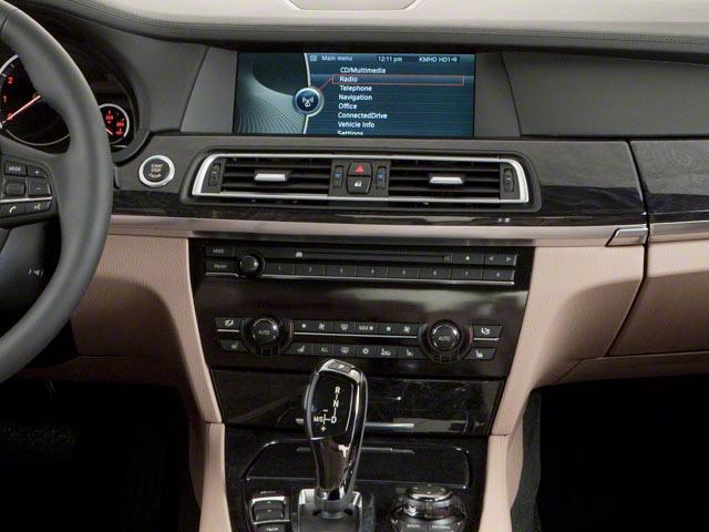 2011 BMW 750i Vehicle Photo in Sarasota, FL 34231