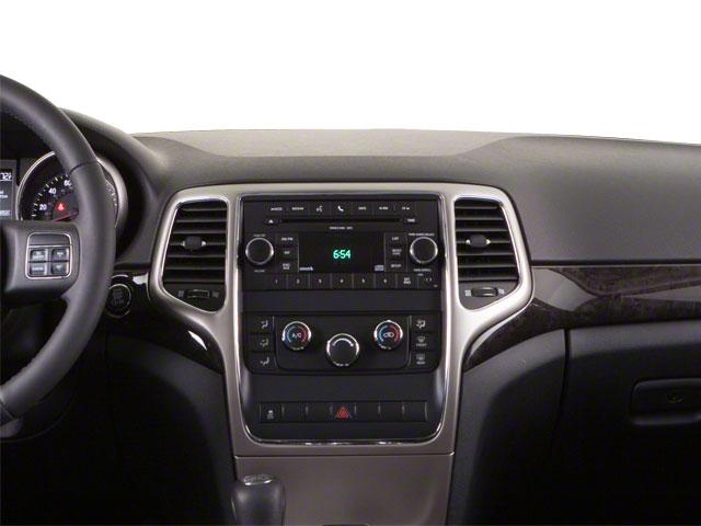 2011 Jeep Grand Cherokee Vehicle Photo in MEDINA, OH 44256-9631