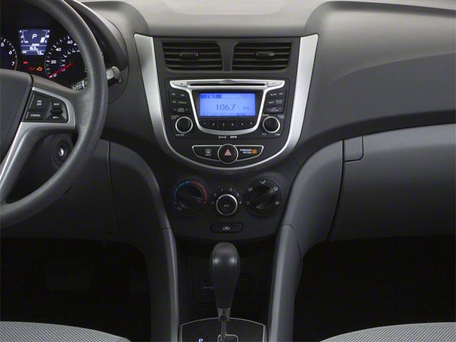 2012 Hyundai Accent Vehicle Photo in APPLETON, WI 54914-4656