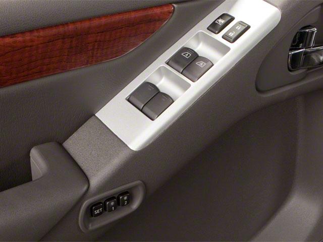 2012 Nissan Pathfinder Vehicle Photo in Doylestown, PA 18901