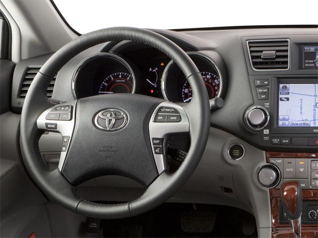 2012 Toyota Highlander Vehicle Photo in Spokane, WA 99201