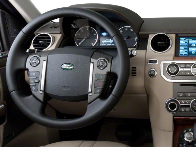 2013 Land Rover LR4 Vehicle Photo in MEMPHIS, TN 38115-1503