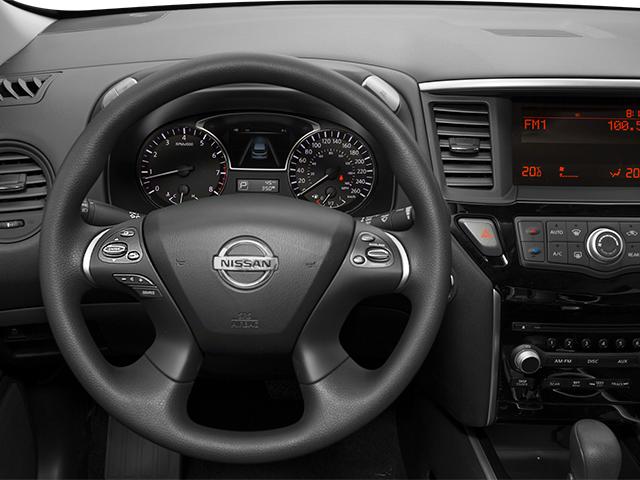 2013 Nissan Pathfinder Vehicle Photo in Tustin, CA 92782