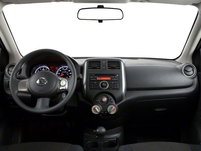 2013 Nissan Versa Vehicle Photo in BATTLE CREEK, MI 49037-8454