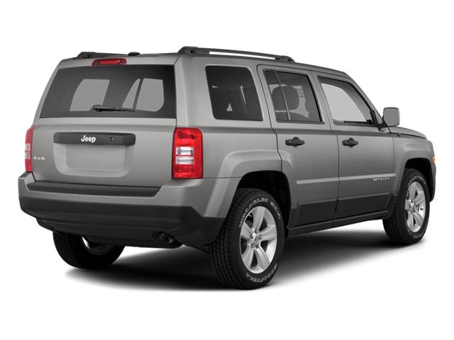 2014 Jeep Patriot Vehicle Photo in West Chester, PA 19382