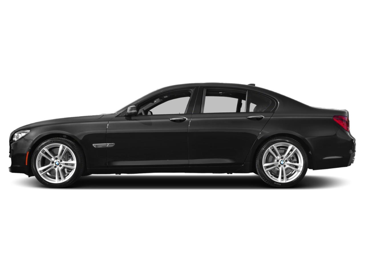 2015 BMW 750Li xDrive Vehicle Photo in Saint Charles, IL 60174