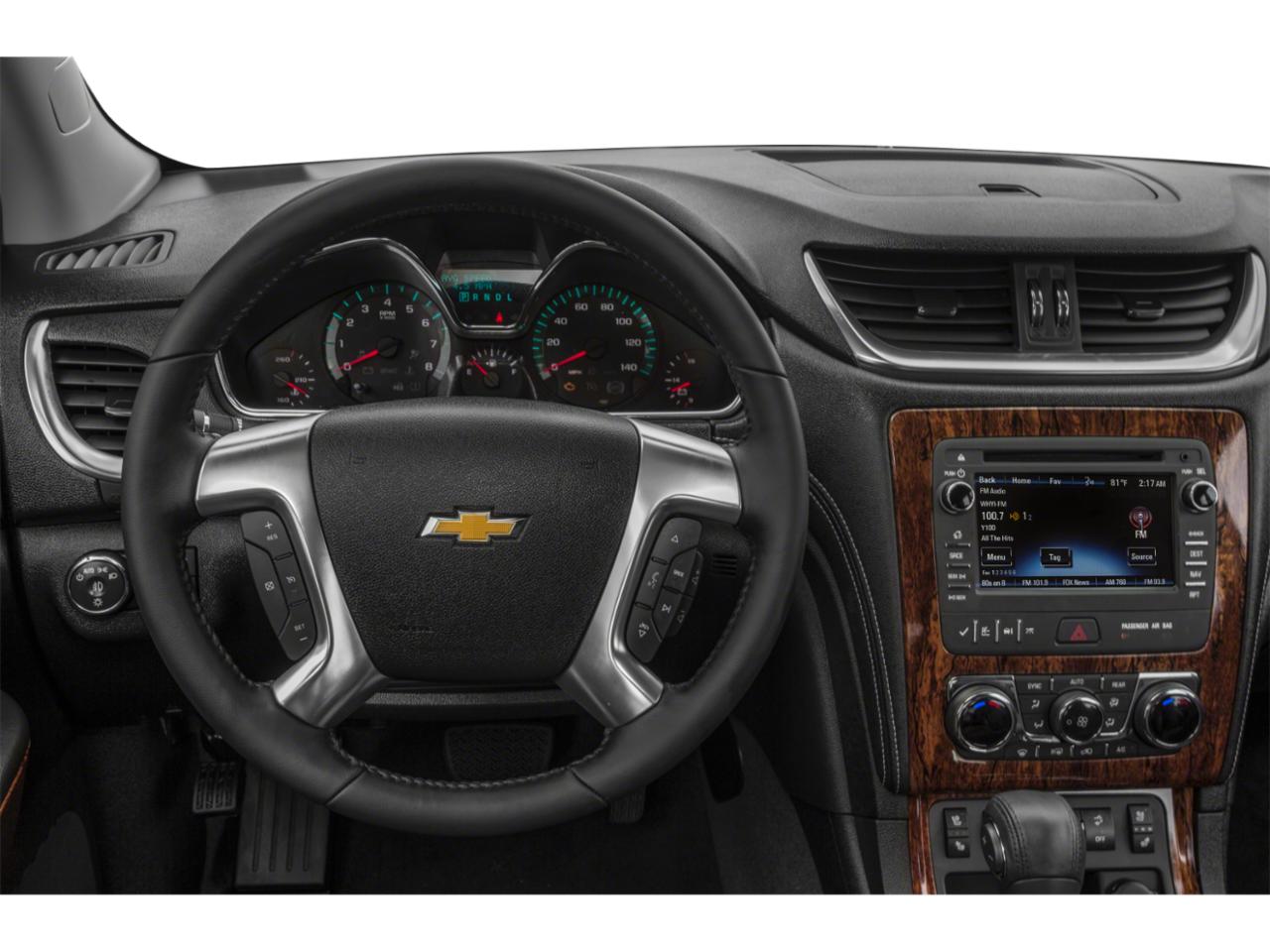 2015 Chevrolet Traverse Vehicle Photo in SOUTH PORTLAND, ME 04106-1997