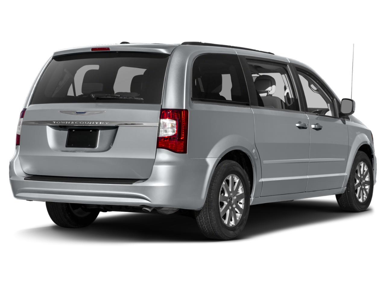 2015 Chrysler Town & Country Vehicle Photo in Doylsetown, PA 18901