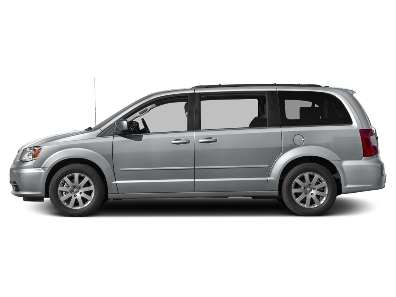 2015 Chrysler Town & Country Vehicle Photo in Doylsetown, PA 18901