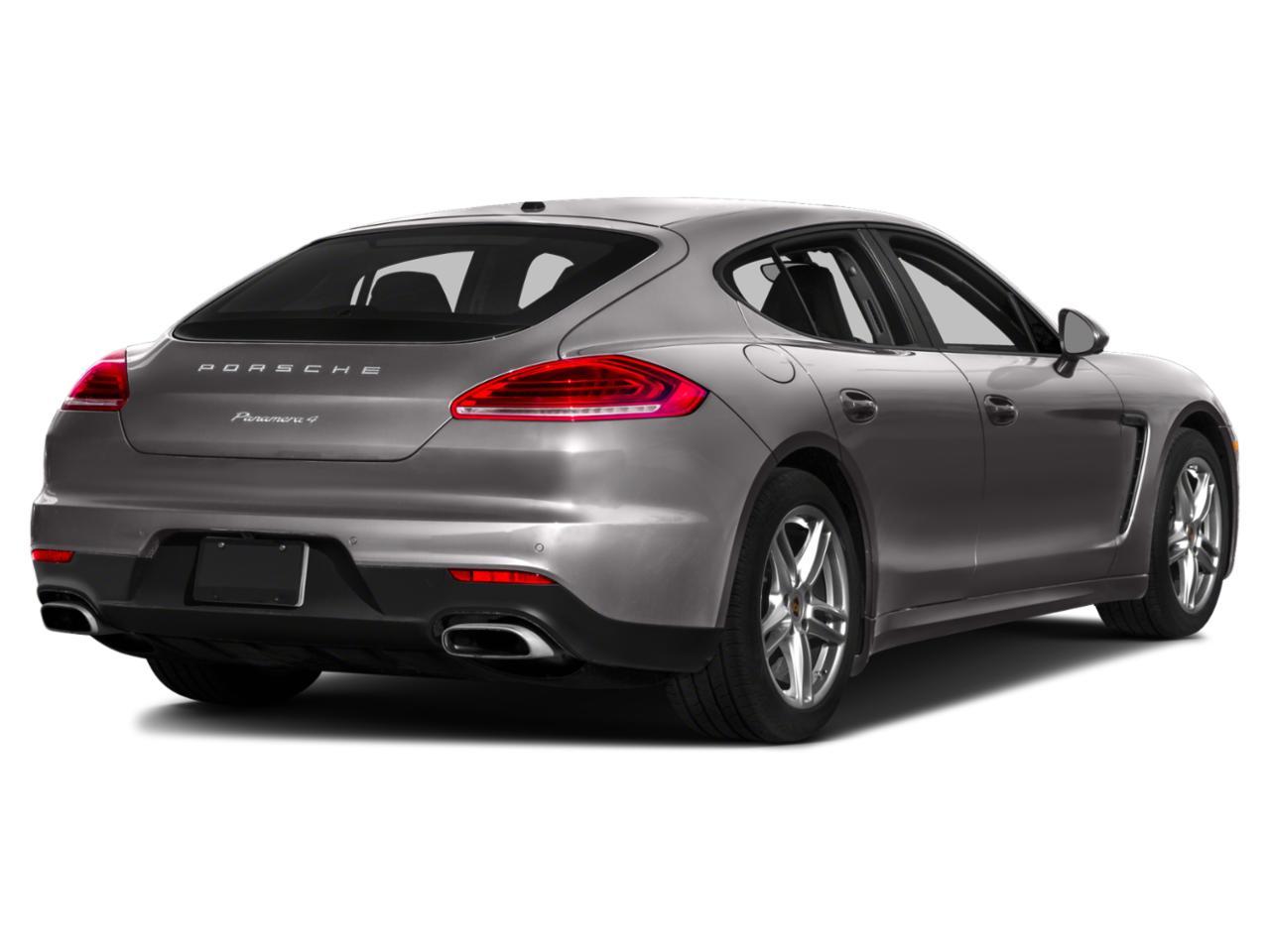 2015 Porsche Panamera Vehicle Photo in Saint Charles, IL 60174