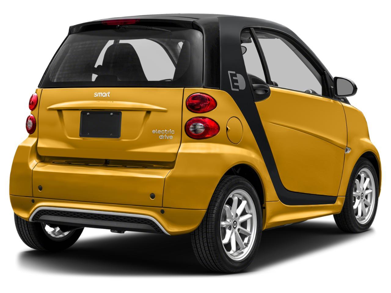 2015 smart fortwo electric drive Vehicle Photo in Trevose, PA 19053