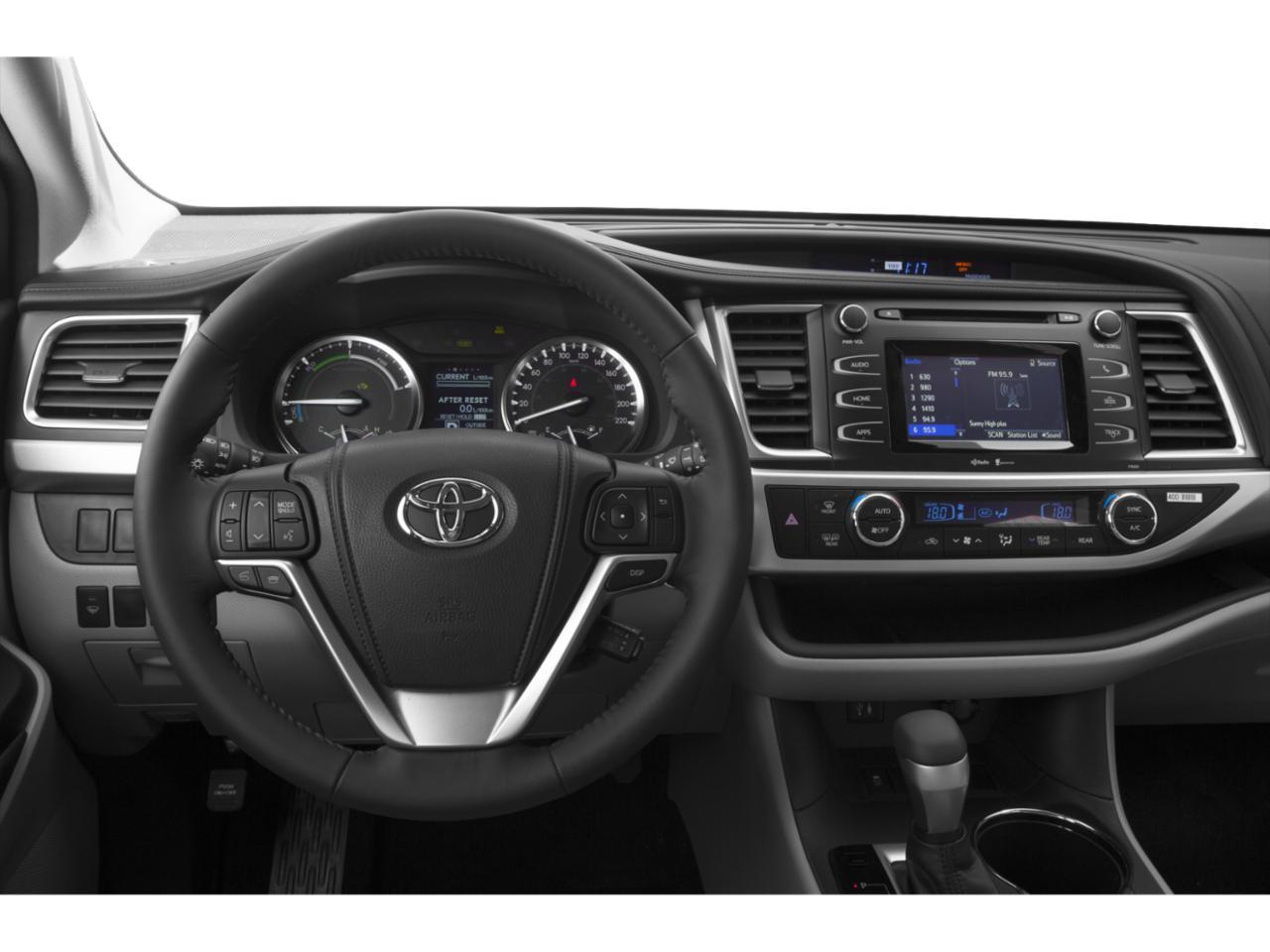 2015 Toyota Highlander Hybrid Vehicle Photo in Oshkosh, WI 54904