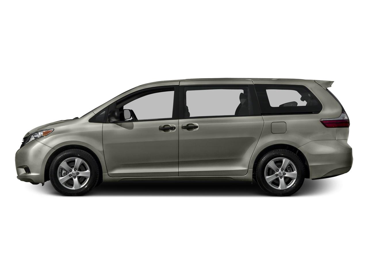 2015 Toyota Sienna Vehicle Photo in Salem, OR 97301