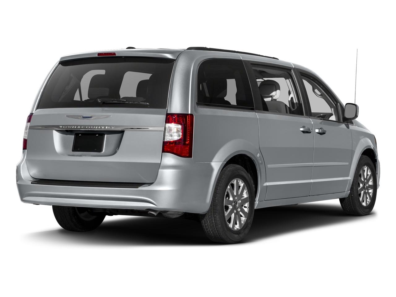 2016 Chrysler Town & Country Vehicle Photo in Tustin, CA 92782