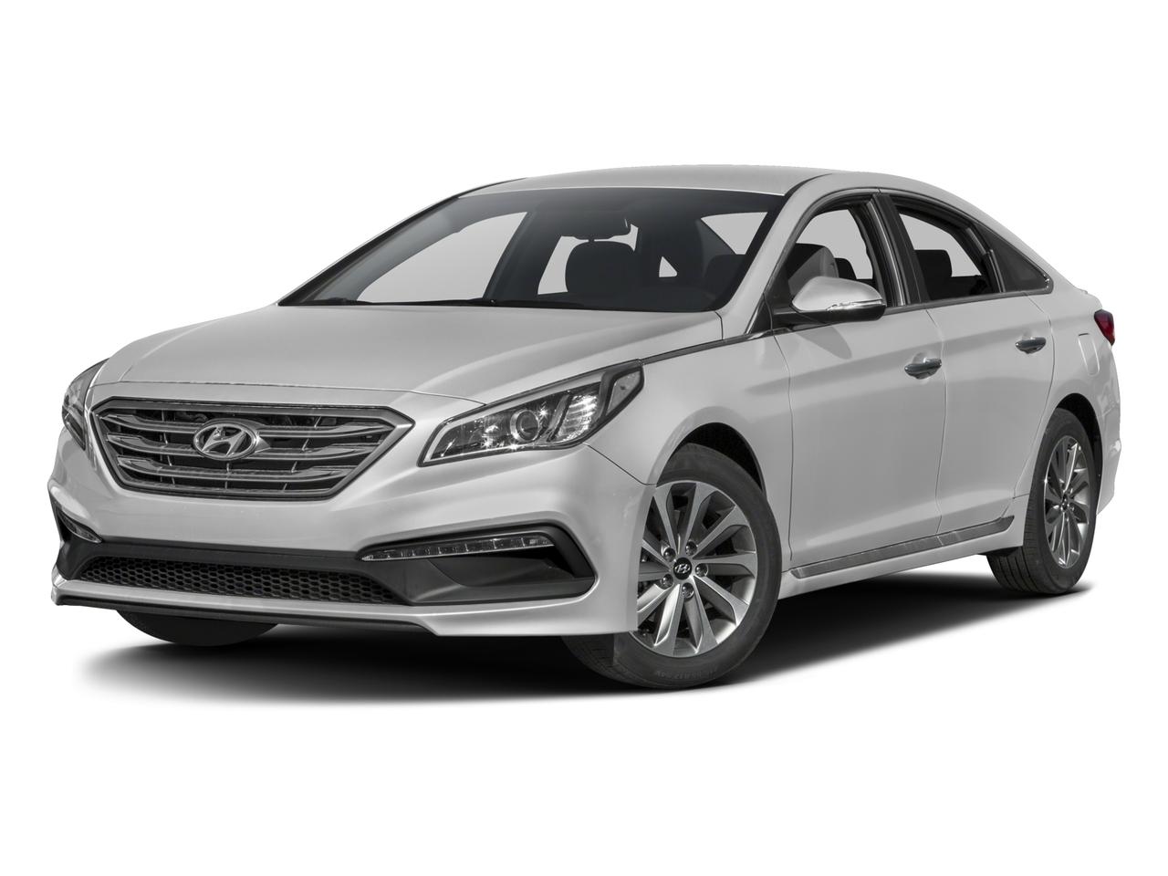 2016 Hyundai SONATA Vehicle Photo in Green Bay, WI 54304