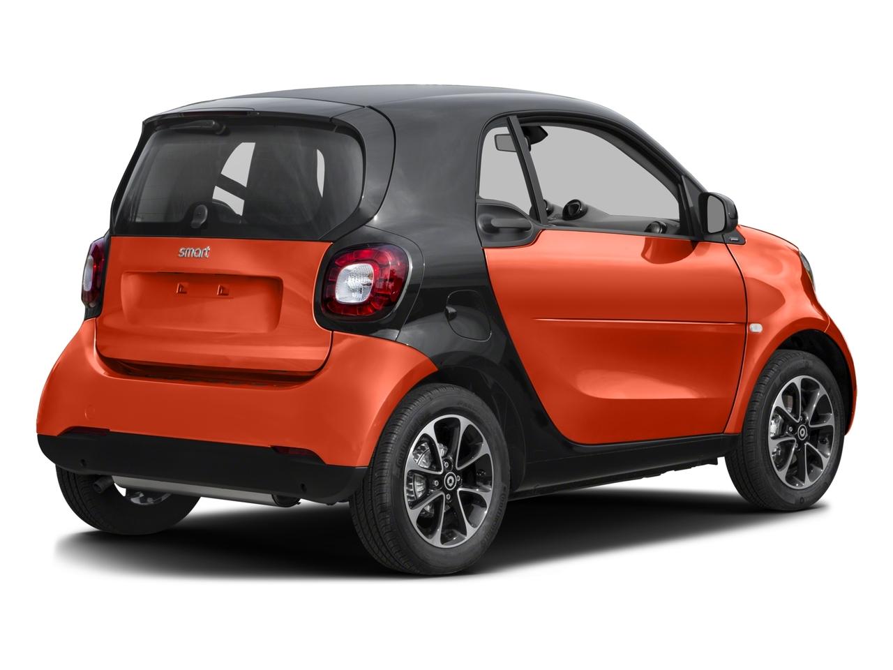 2016 smart fortwo Vehicle Photo in ELYRIA, OH 44035-6349