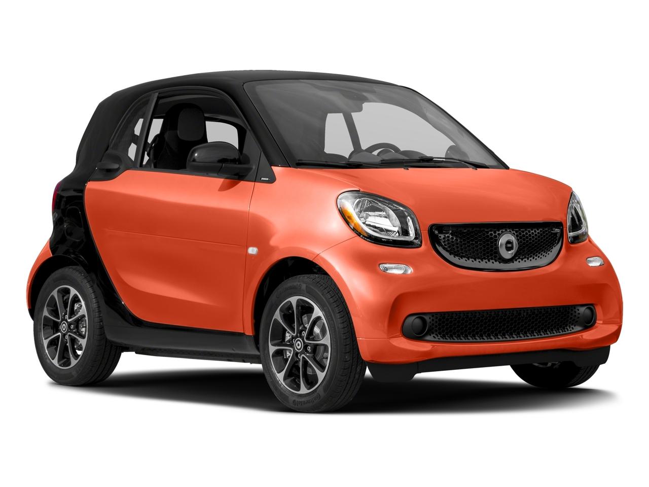 2016 smart fortwo Vehicle Photo in ELYRIA, OH 44035-6349