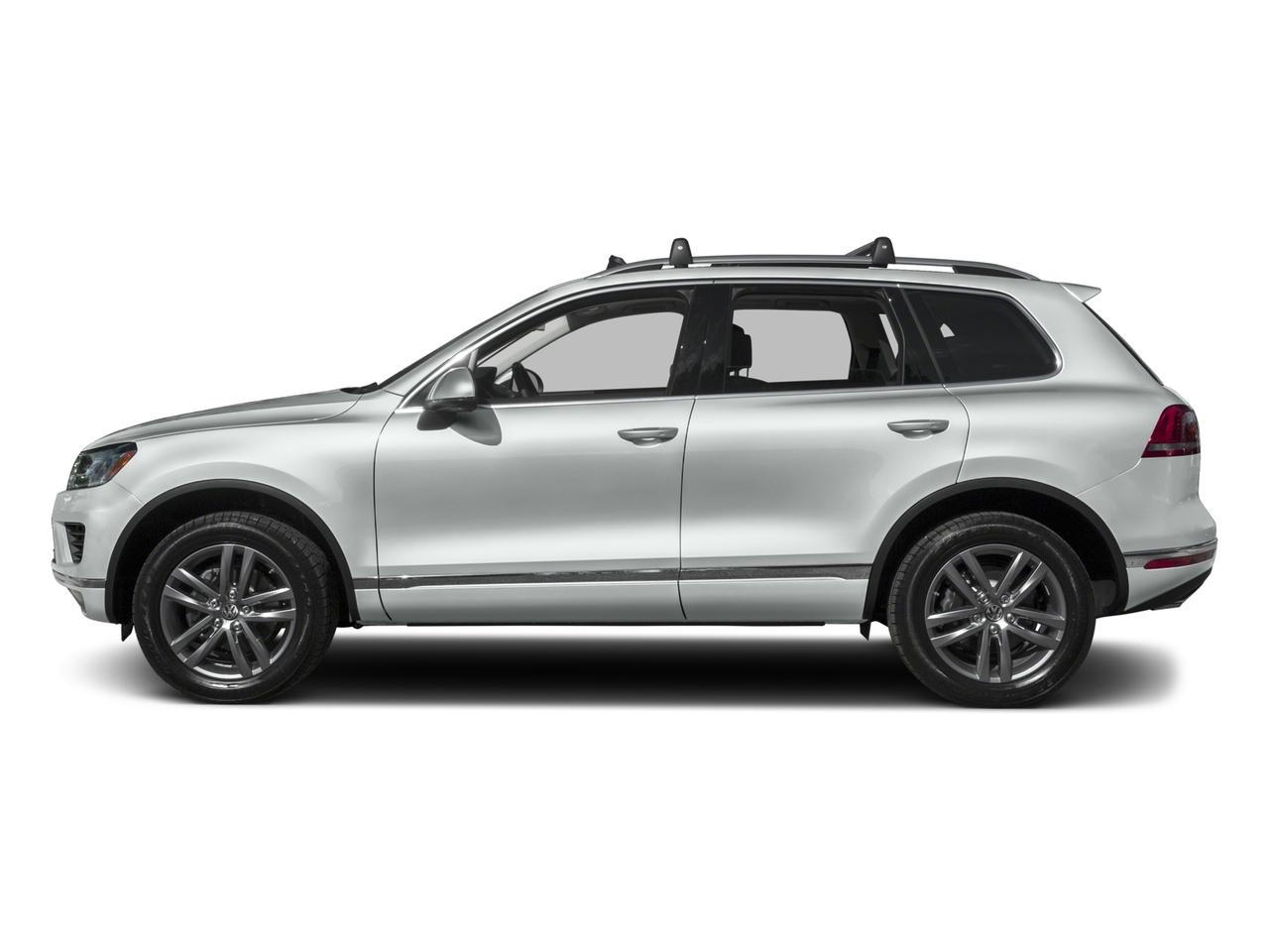 2016 Volkswagen Touareg Vehicle Photo in Marion, IA 52302