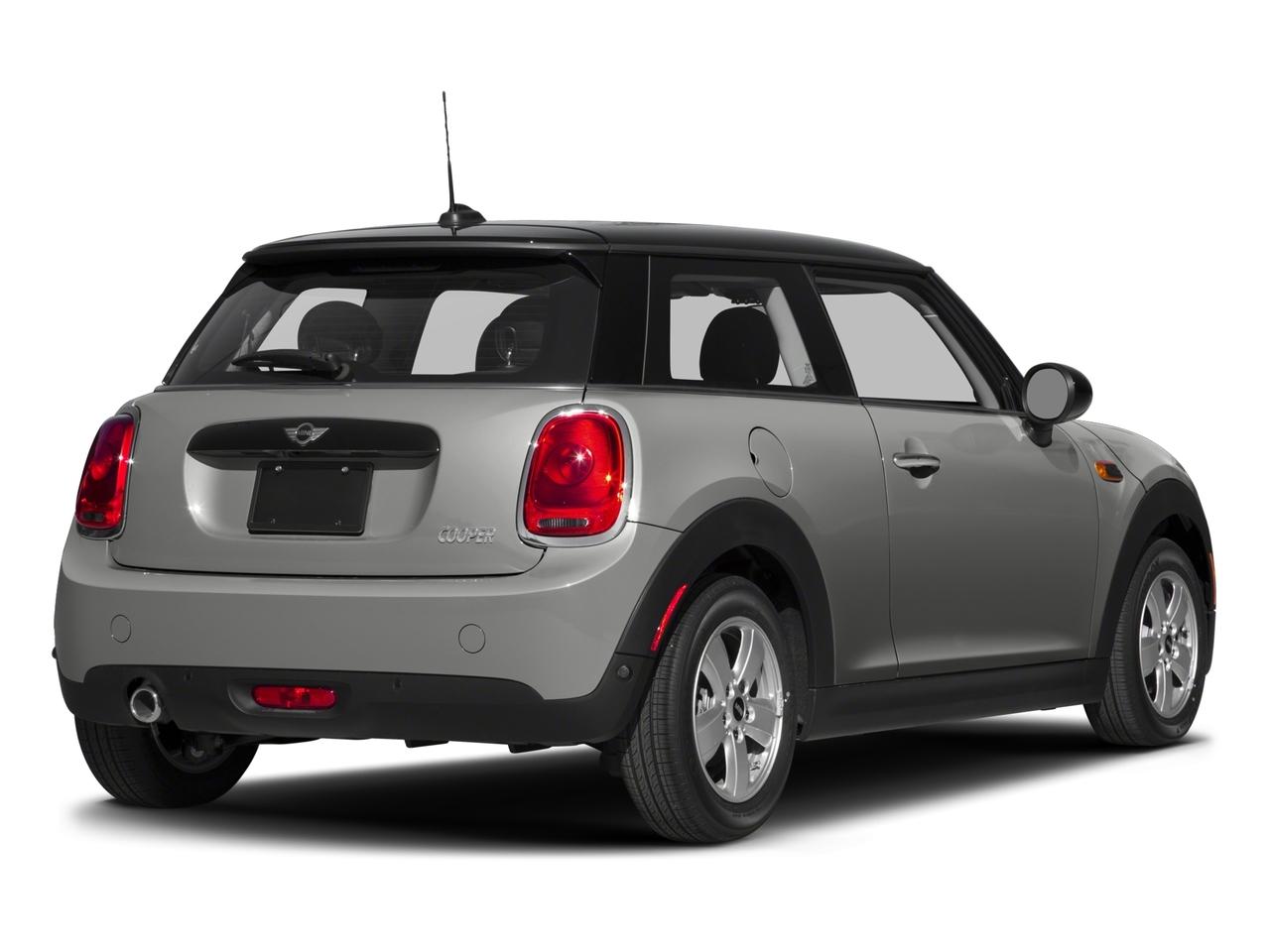 2017 MINI Cooper Hardtop 2 Door Vehicle Photo in Towson, MD 21204