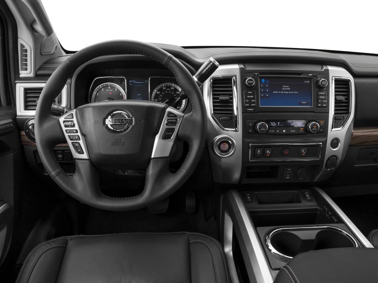 2017 Nissan Titan Vehicle Photo in GRAND BLANC, MI 48439-8139