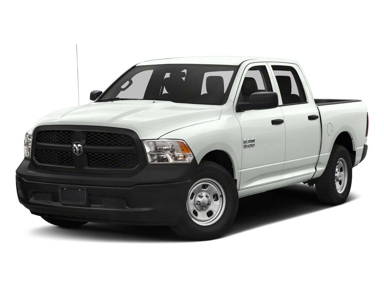 2017 Ram 1500 Vehicle Photo in PEMBROKE PINES, FL 33024-6534