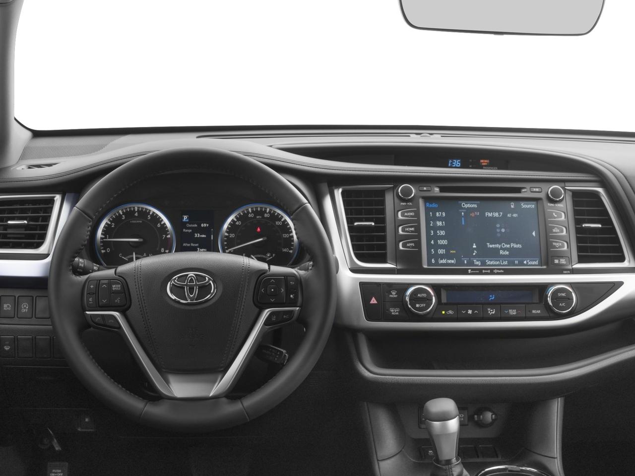 2017 Toyota Highlander Vehicle Photo in Corpus Christi, TX 78415