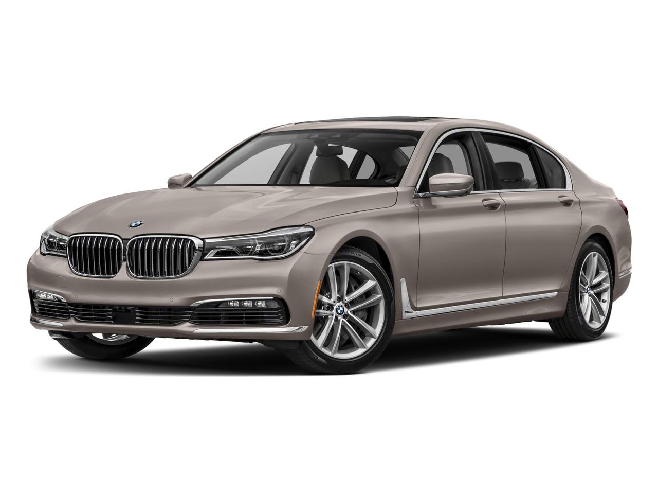 2018 BMW 750i Vehicle Photo in Saint Charles, IL 60174