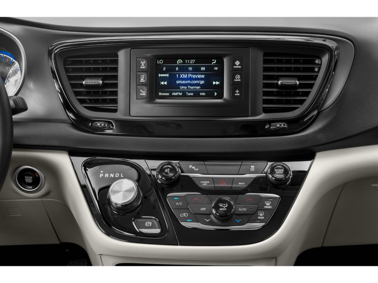 2019 Chrysler Pacifica Vehicle Photo in Plainfield, IL 60586