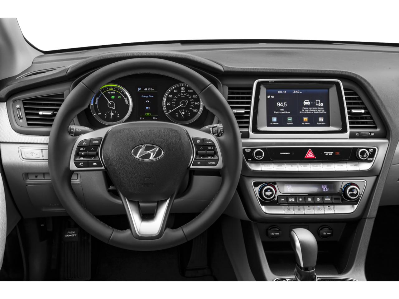 2019 Hyundai SONATA Hybrid Vehicle Photo in Green Bay, WI 54304