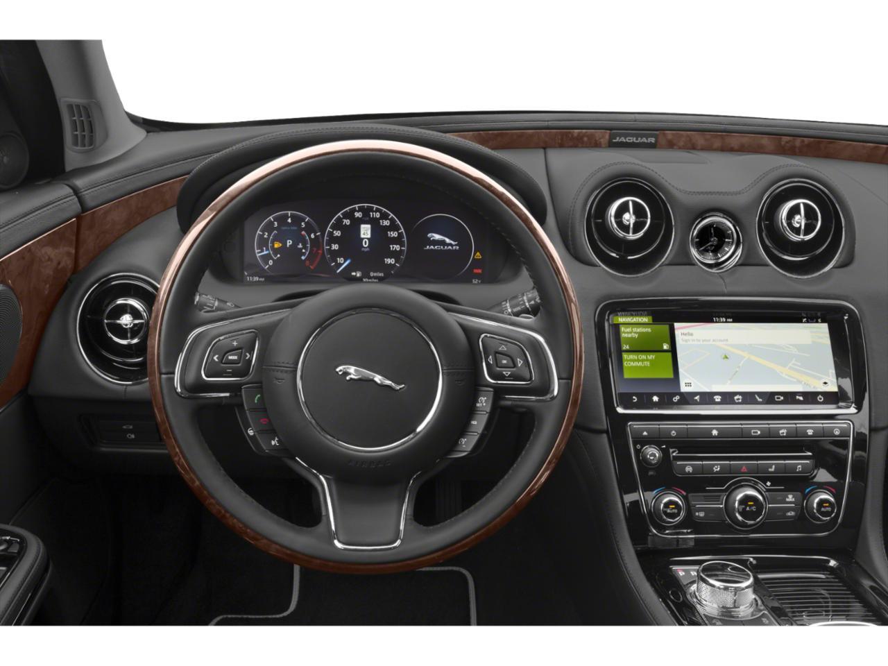 2019 Jaguar XJ Vehicle Photo in Plainfield, IL 60586