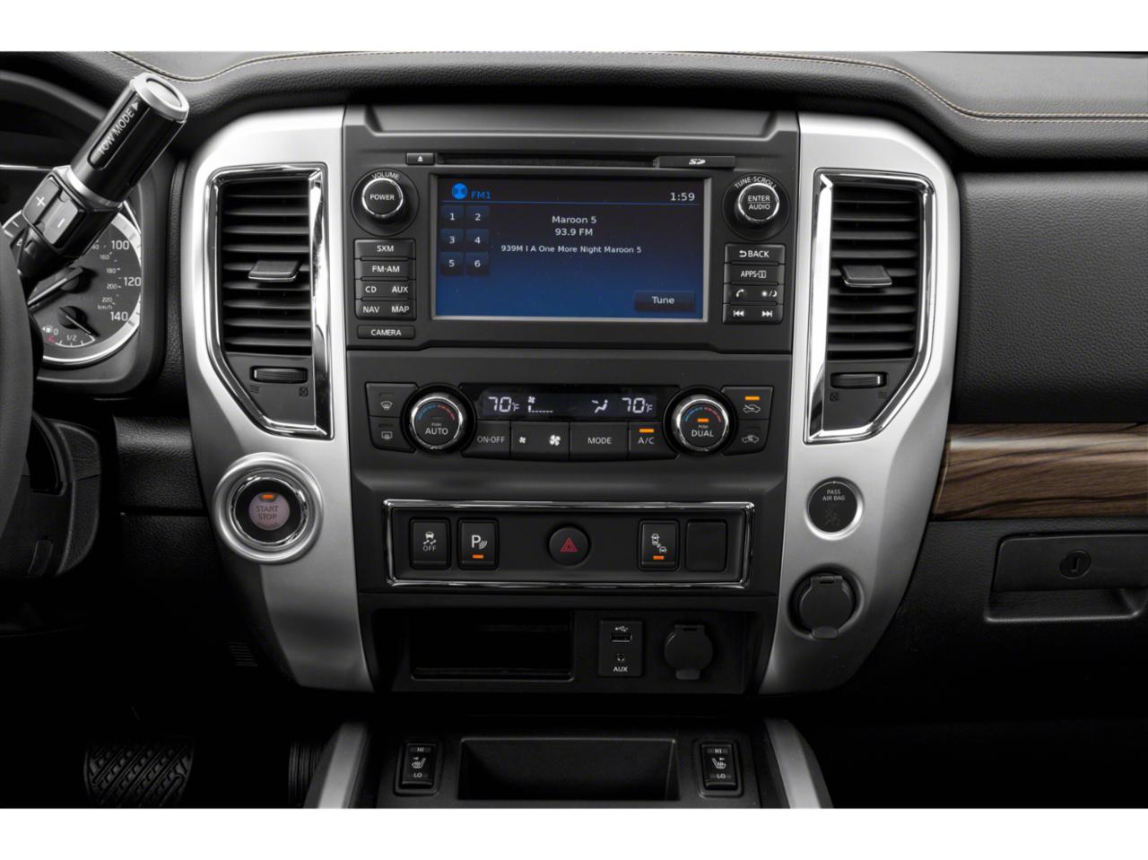 2019 Nissan Titan Vehicle Photo in CORPUS CHRISTI, TX 78412-4902