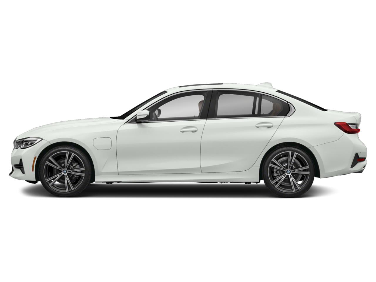 2022 BMW 3 Series Vehicle Photo in TIMONIUM, MD 21093-2300