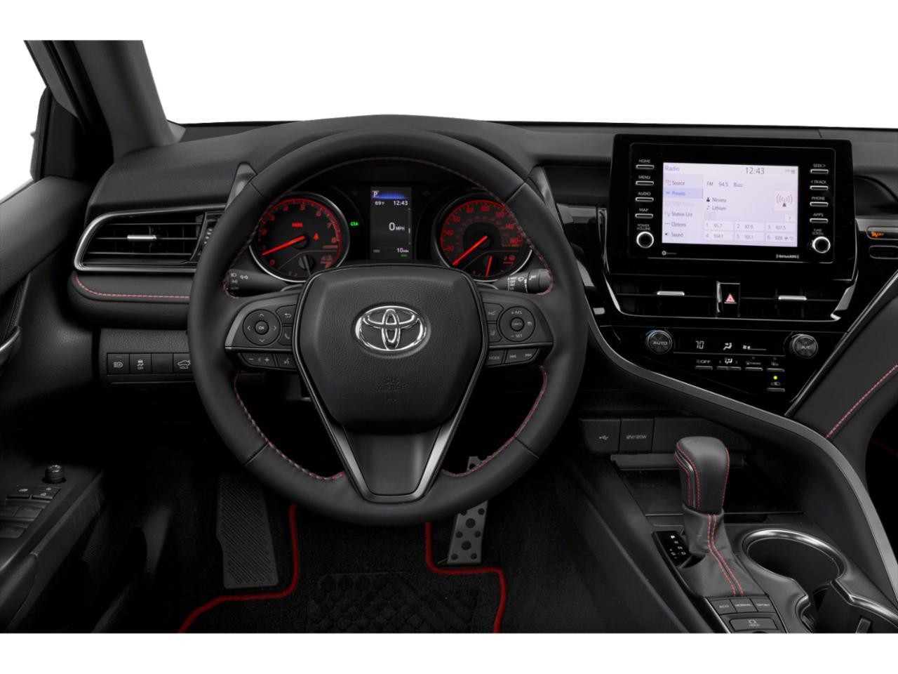 2022 Toyota Camry Vehicle Photo in PEMBROKE PINES, FL 33024-6534