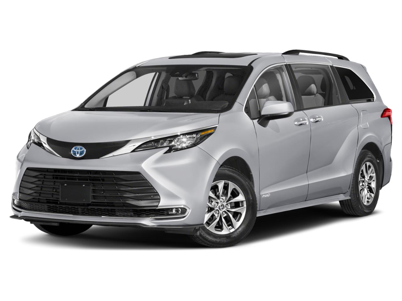 2023 Toyota Sienna Vehicle Photo in Auburn, AL 36832-6638