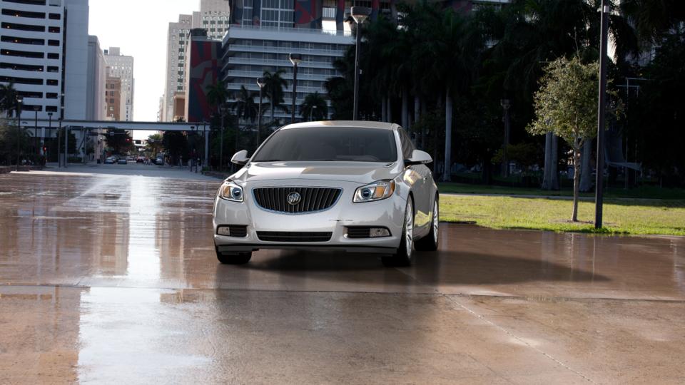 2012 Buick Regal Vehicle Photo in MEDINA, OH 44256-9631