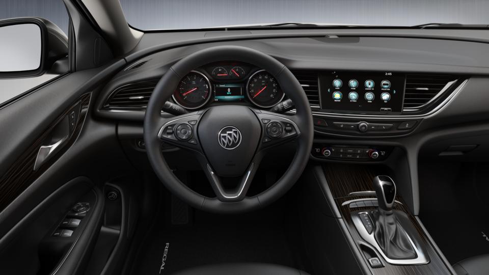 2018 Buick Regal TourX Vehicle Photo in GRAND BLANC, MI 48439-8139