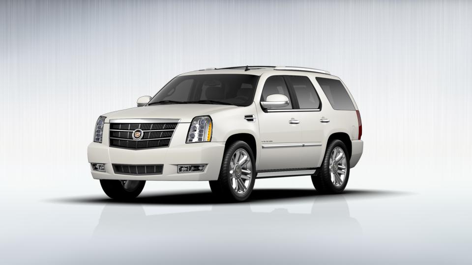 2012 Cadillac Escalade Vehicle Photo in GRAND BLANC, MI 48439-8139