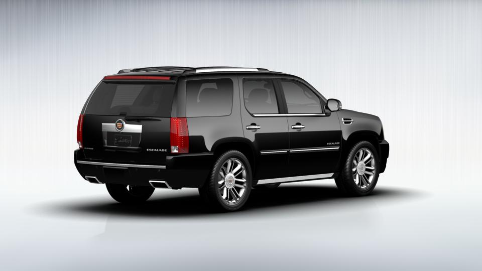 2013 Cadillac Escalade Vehicle Photo in NORWOOD, MA 02062-5222