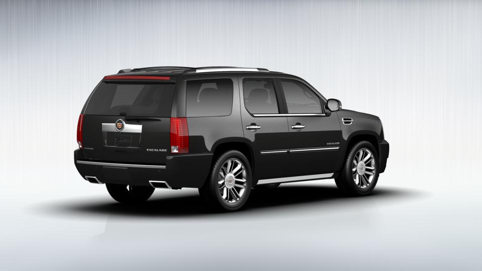 2013 Cadillac Escalade Vehicle Photo in INDEPENDENCE, MO 64055-1377