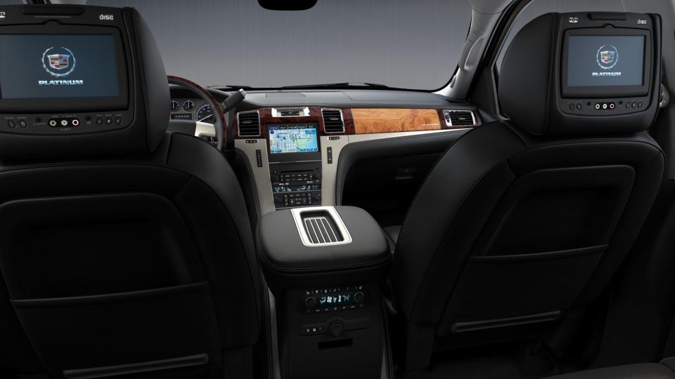 2013 Cadillac Escalade Vehicle Photo in KANSAS CITY, MO 64114-4545