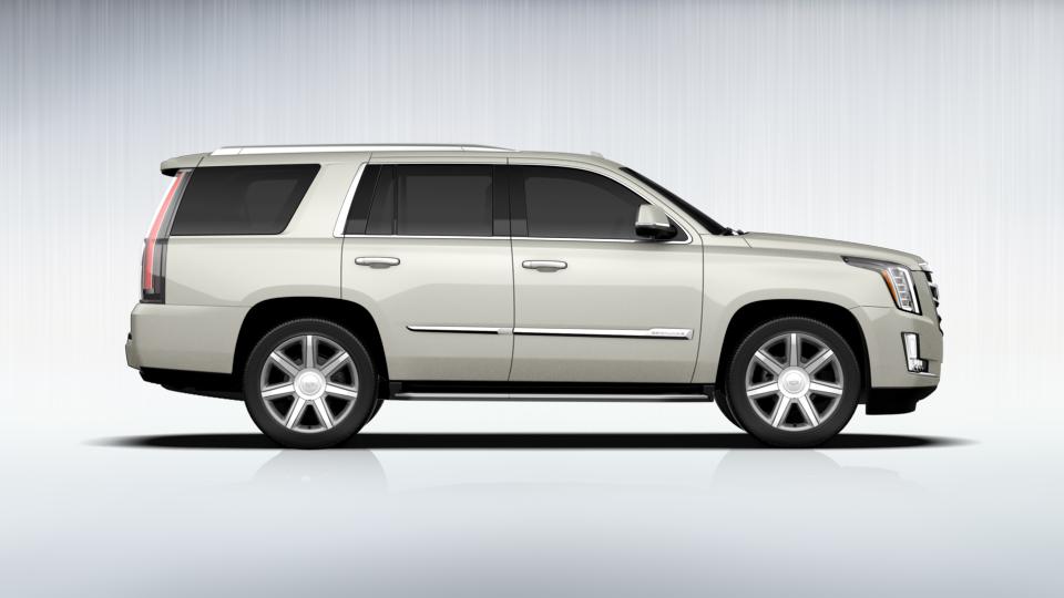 2015 Cadillac Escalade Vehicle Photo in ALLIANCE, OH 44601-4622