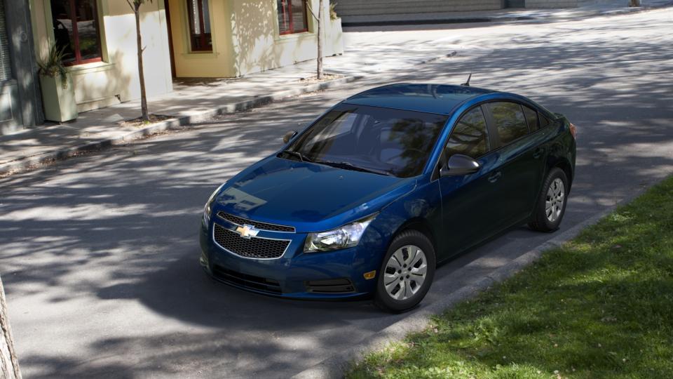 2013 Chevrolet Cruze Vehicle Photo in MILFORD, OH 45150-1684