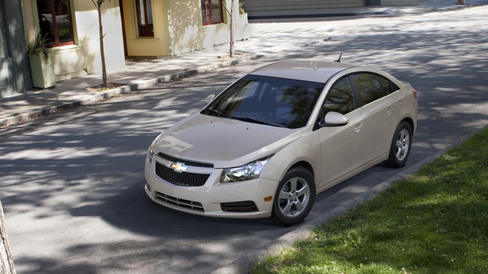 2013 Chevrolet Cruze Vehicle Photo in INDIANAPOLIS, IN 46227-0991