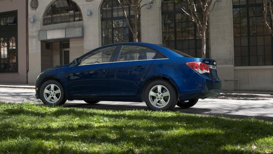 2013 Chevrolet Cruze Vehicle Photo in COLUMBIA, MO 65203-3903