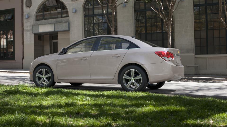 2013 Chevrolet Cruze Vehicle Photo in VINCENNES, IN 47591-5519