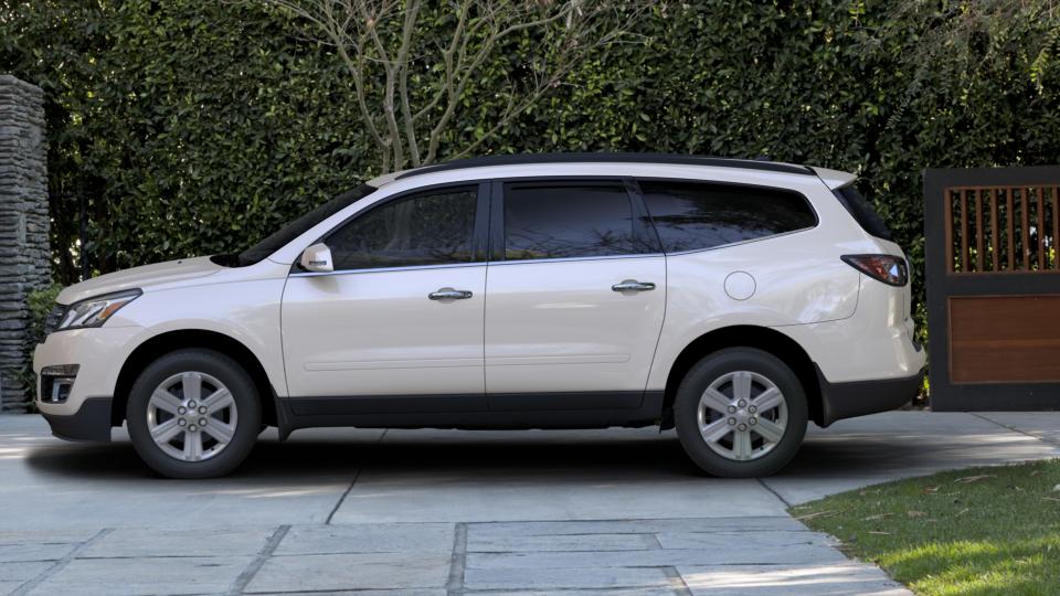 2013 Chevrolet Traverse Vehicle Photo in Cedar Rapids, IA 52402