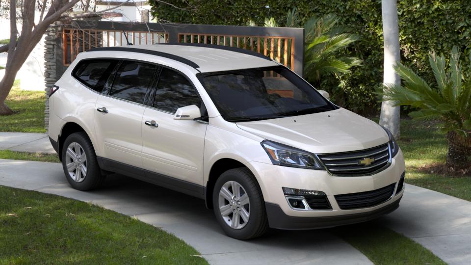 2013 Chevrolet Traverse Vehicle Photo in Cedar Rapids, IA 52402