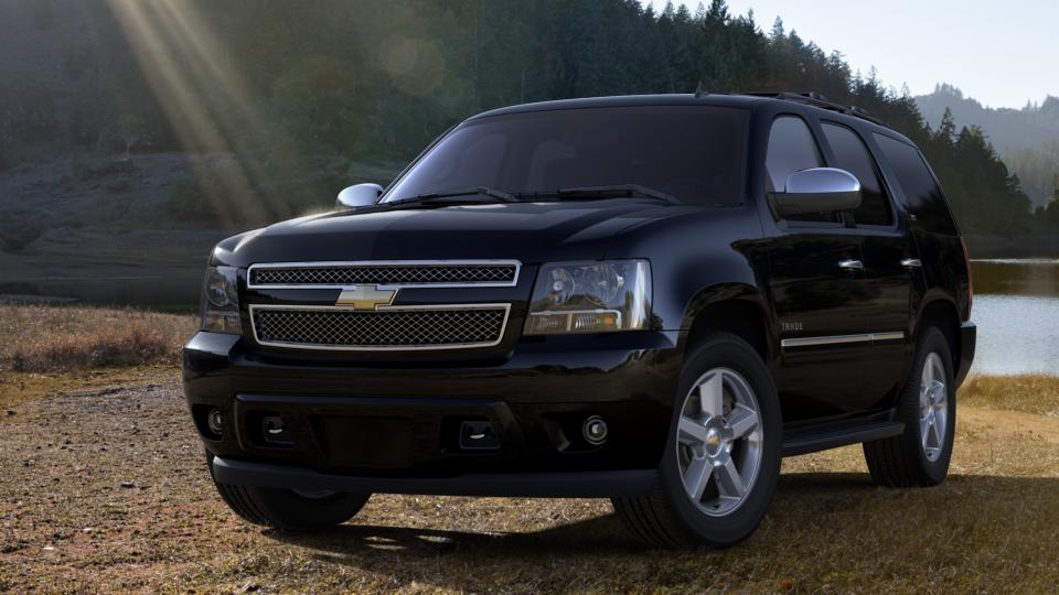 2013 Chevrolet Tahoe Vehicle Photo in NORWOOD, MA 02062-5222