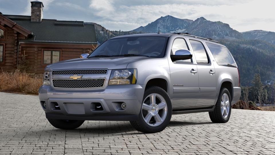 2013 Chevrolet Suburban Vehicle Photo in AURORA, CO 80011-6998